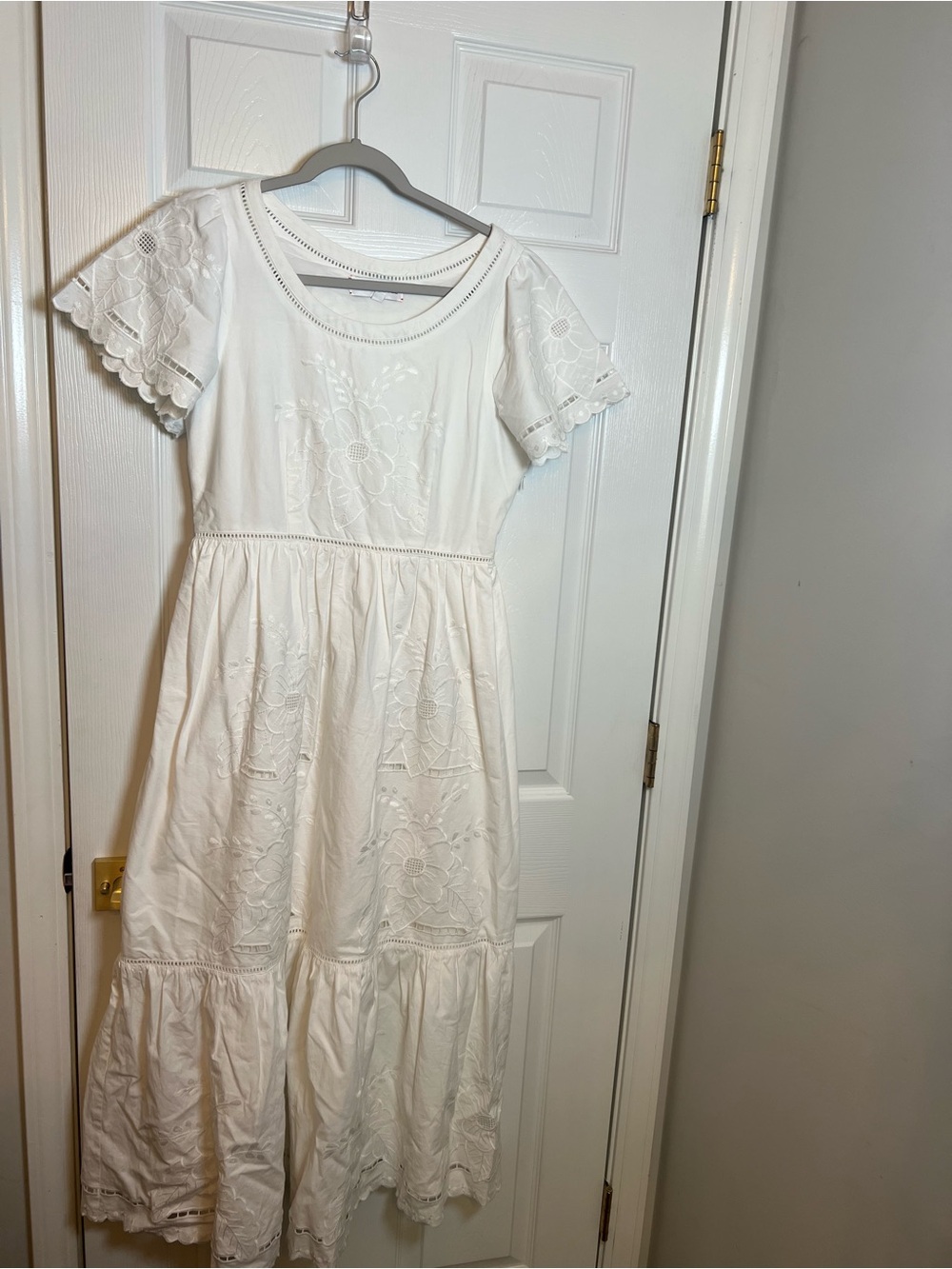 Hunter Bell Marley Flutter-Sleeve Embroidered Eyelet Midi Dress - Picture 7 of 13
